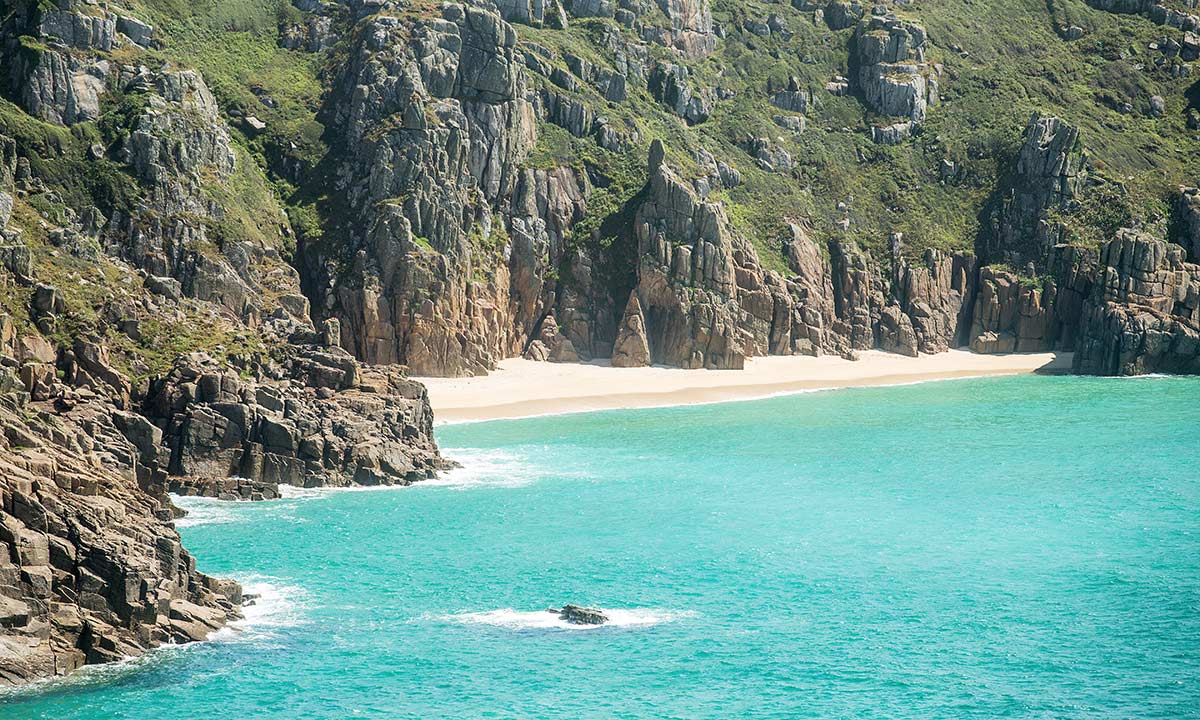 Porthcurno Holidays | Self Catering Holidays in Porthcurno | Aspects ...