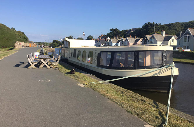 The Barge sitting happily in Bude Canal