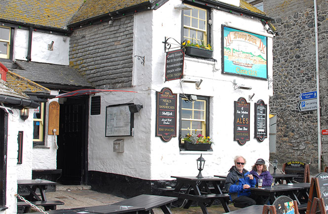 The traditional exterior of The Sloop Inn