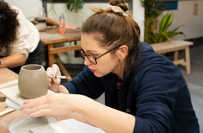 Jenna creating a mug at Wedge Studio, Newquay