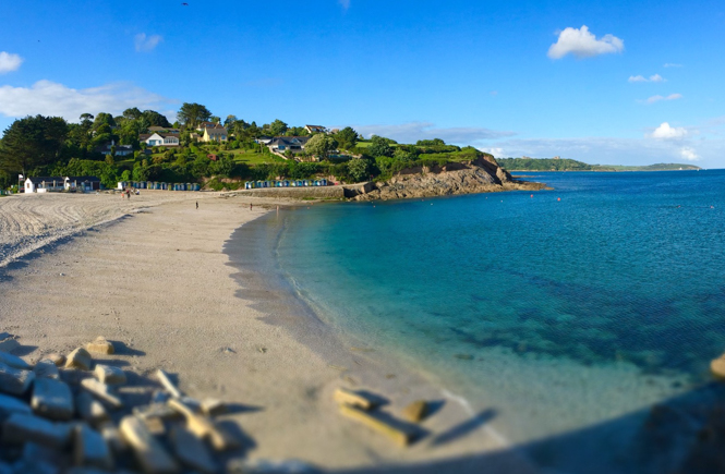 Falmouth Beach Guide: The South Coast of Cornwall