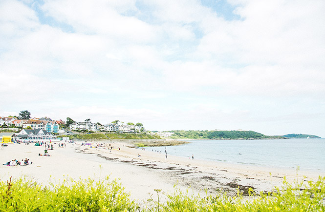 gyllyngvase beach