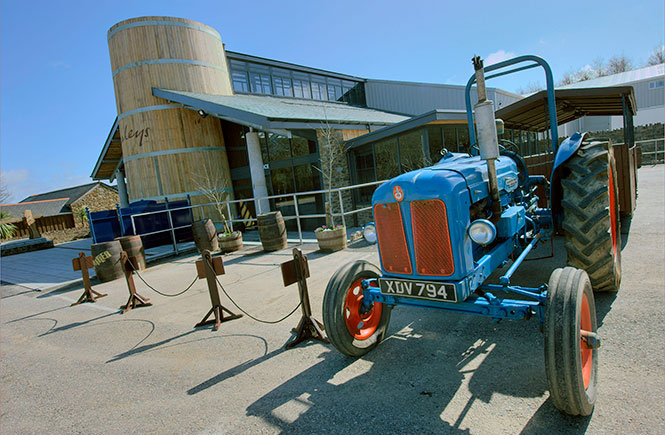 Healeys Tractor