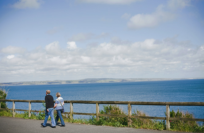 Walking in Mousehole