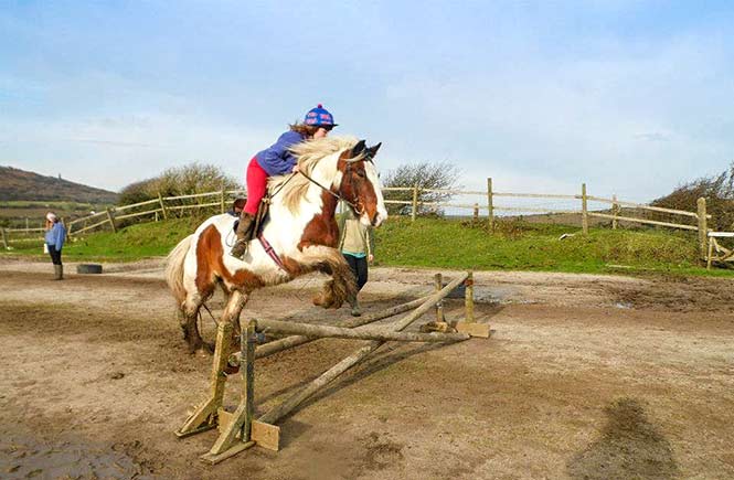 horse-riding-in-cornwall