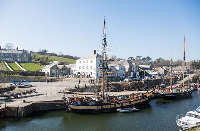 nice villages to visit in cornwall