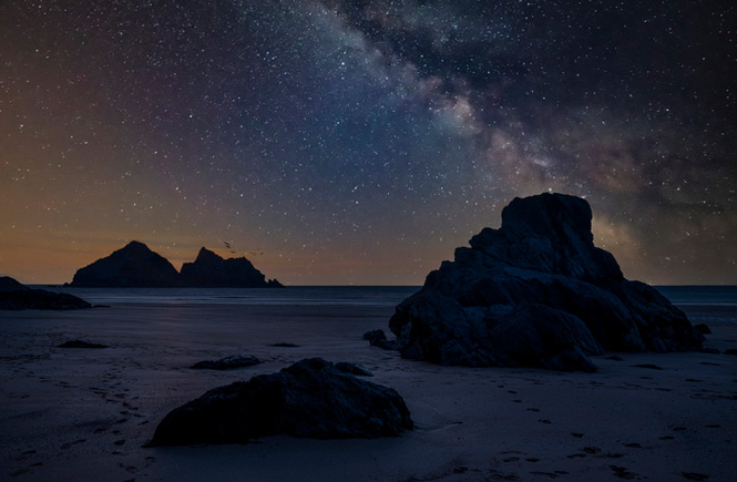 Stargazing at Holywell Bay in Cornwall
