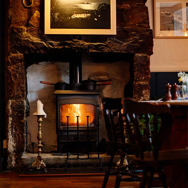 Cornish pubs with cosy fires