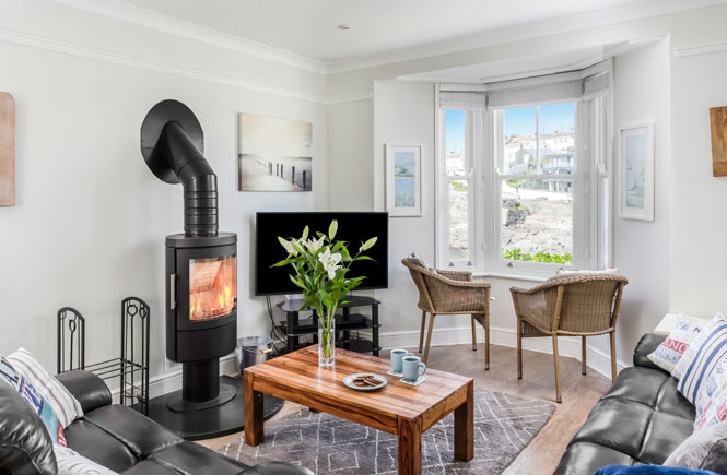 Cosy cottage with a woodburner in Porthleven